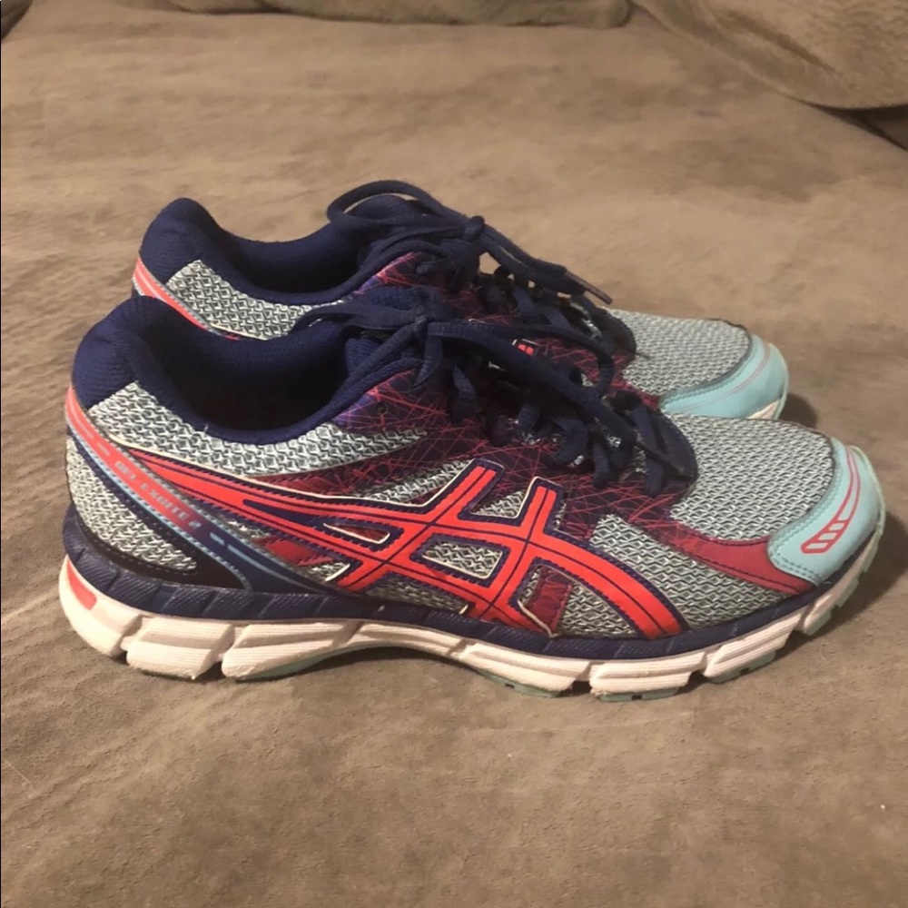 ASICS Gel Excite 2 women’s size 8